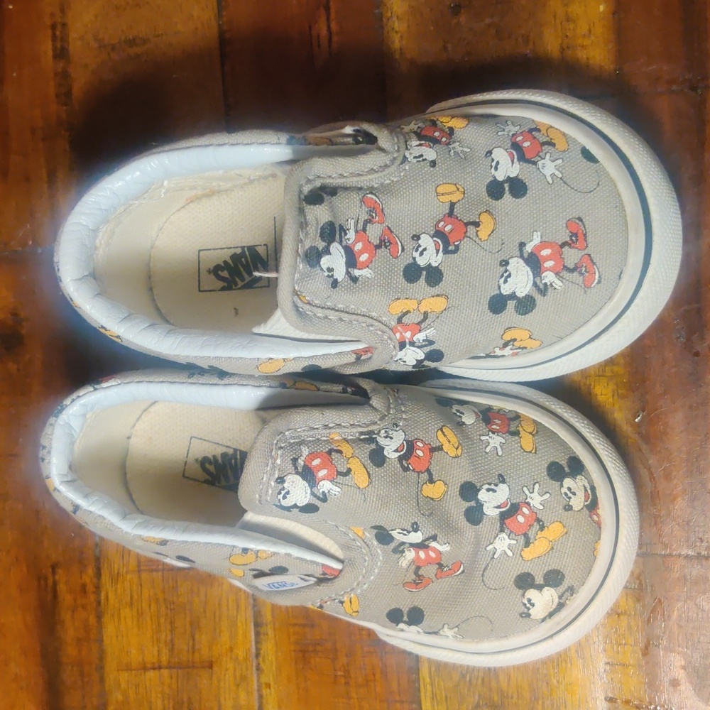 Disney Vans Toddler Size 4